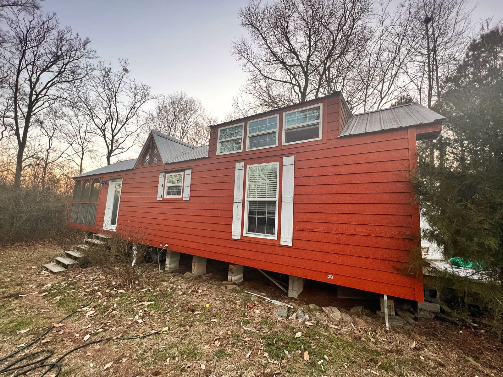 🏡 2015 Custom Tiny Home For Sale — Cozy, Spacious & Full of Character! - 1 bed, 1 bath, 494 sqft in Warrior, Alabama