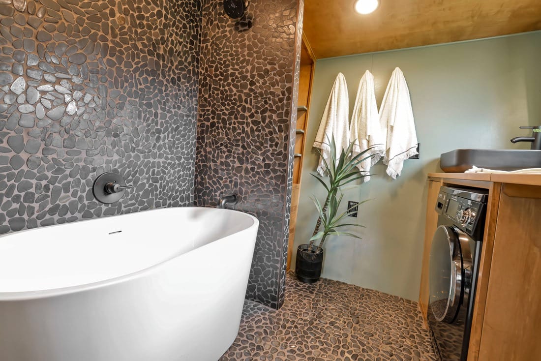 The Catalina by Modern Tiny Living - Image 4