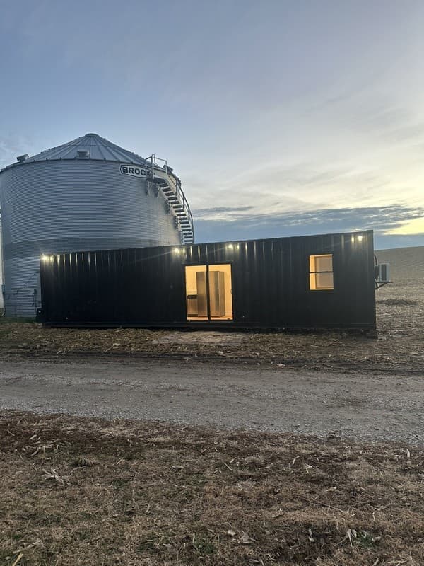 Shipping Container Home, Tiny home, ABnB Rental, All Appliances Included,