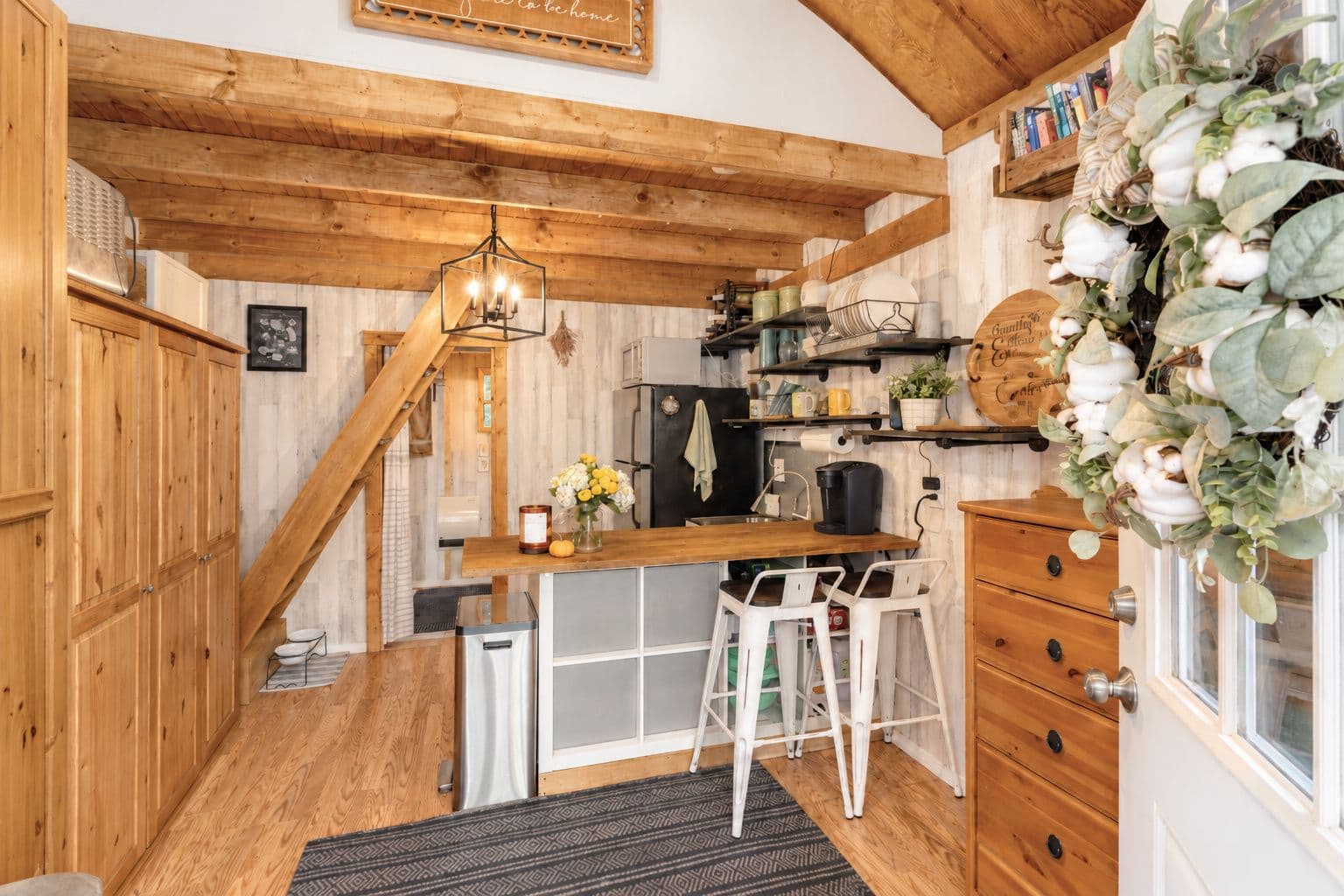 Tiny Home, Big Cottage Charm! - Image 2