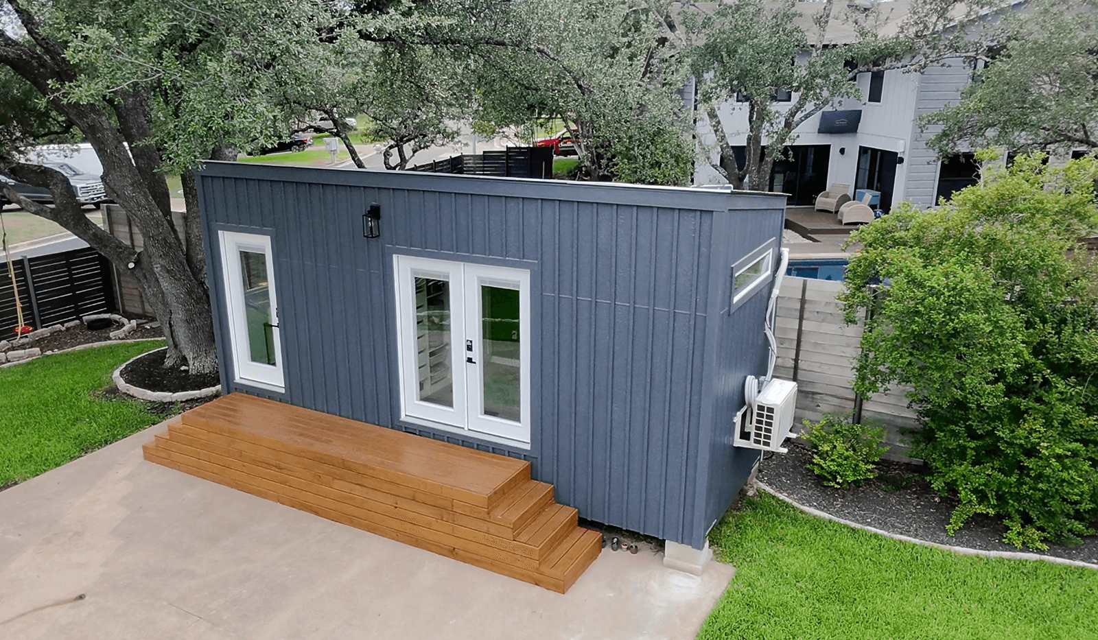 Ready to go Tiny home with Deck included ❤️