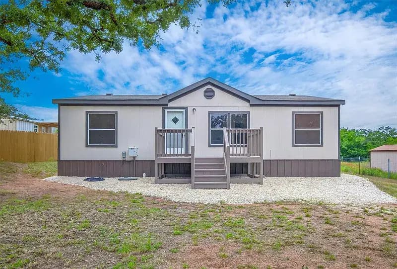 2846 Indian Trl, Kingsland, TX 78639 | 3 Bed, 2 Bath Manufactured Home in Royal Oaks Estates