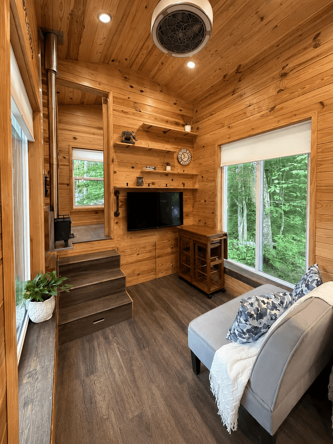 RVIA Cornerstone Tiny Home - Image 3