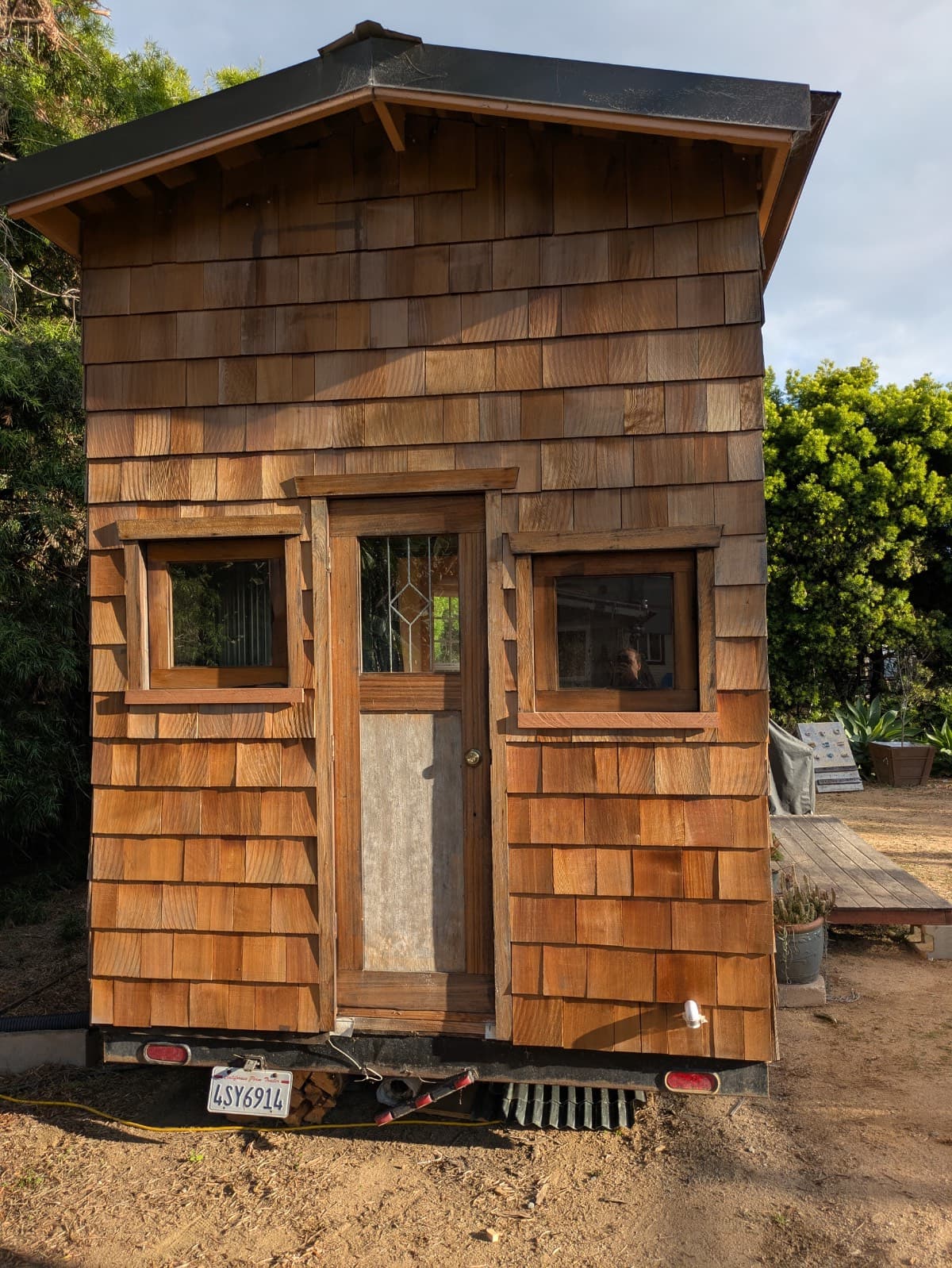 Handcrafted Tiny Home on Wheels – Cedar Shingle, Hardwood Floors, Fireplace | Move-In Ready - Image 4
