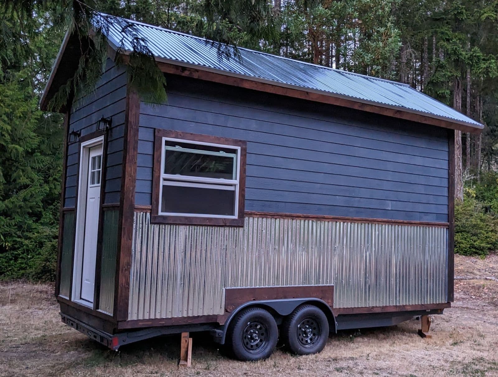 8x18 Tiny House with Loft (188 sq ft) - Image 2