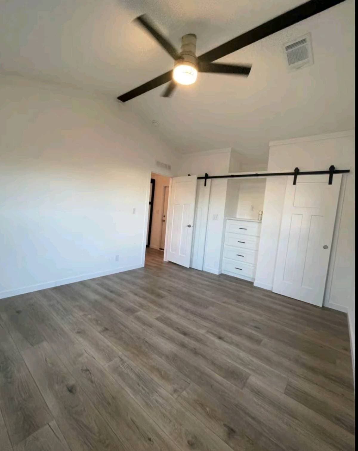 Tiny home - Image 3