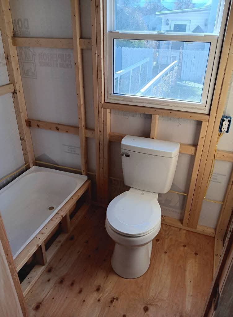 28 Foot Single Loft Custom Tiny House On Wheels-2026 - Image 4