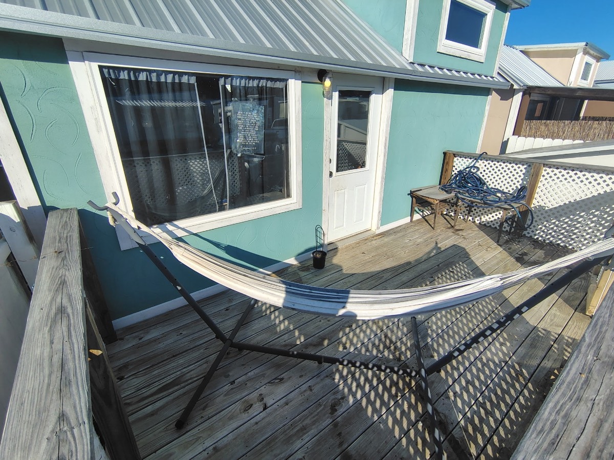 Beautiful 10x20 Tiny Home with Loft, Deck & Storage — Move-In Ready