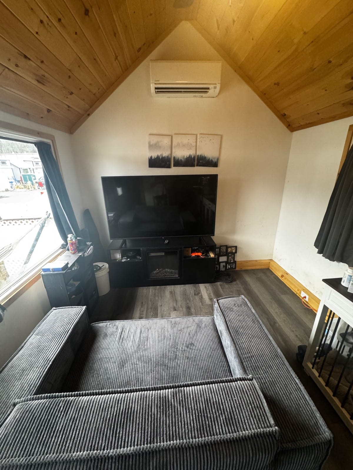 Beautiful 10x20 Tiny Home with Loft, Deck & Storage — Move-In Ready - Image 5