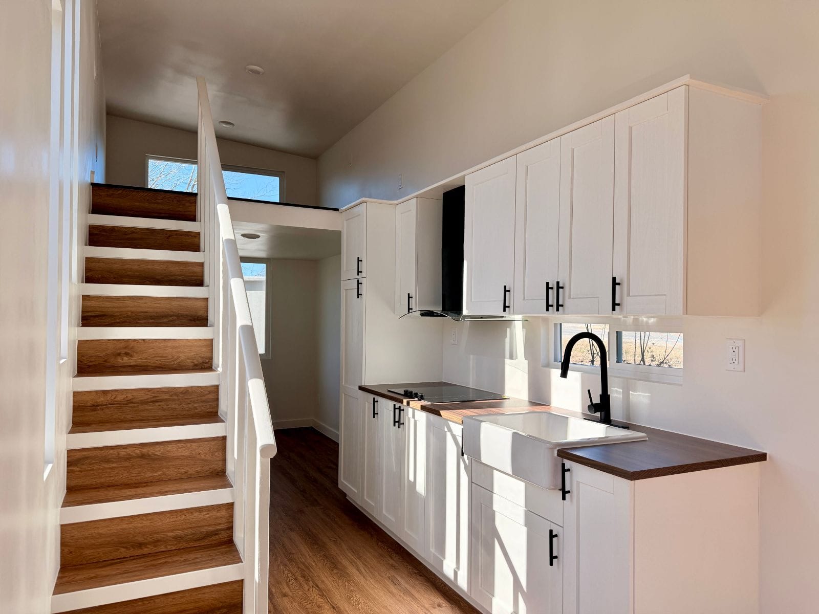 Strata Tiny Home ❤️ - Image 5