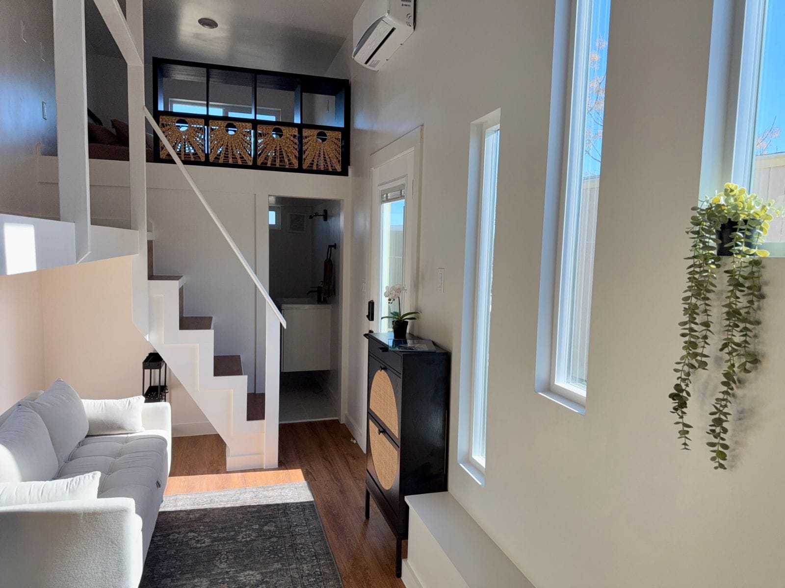 Nexus New Tiny Home 🏡 - Image 2