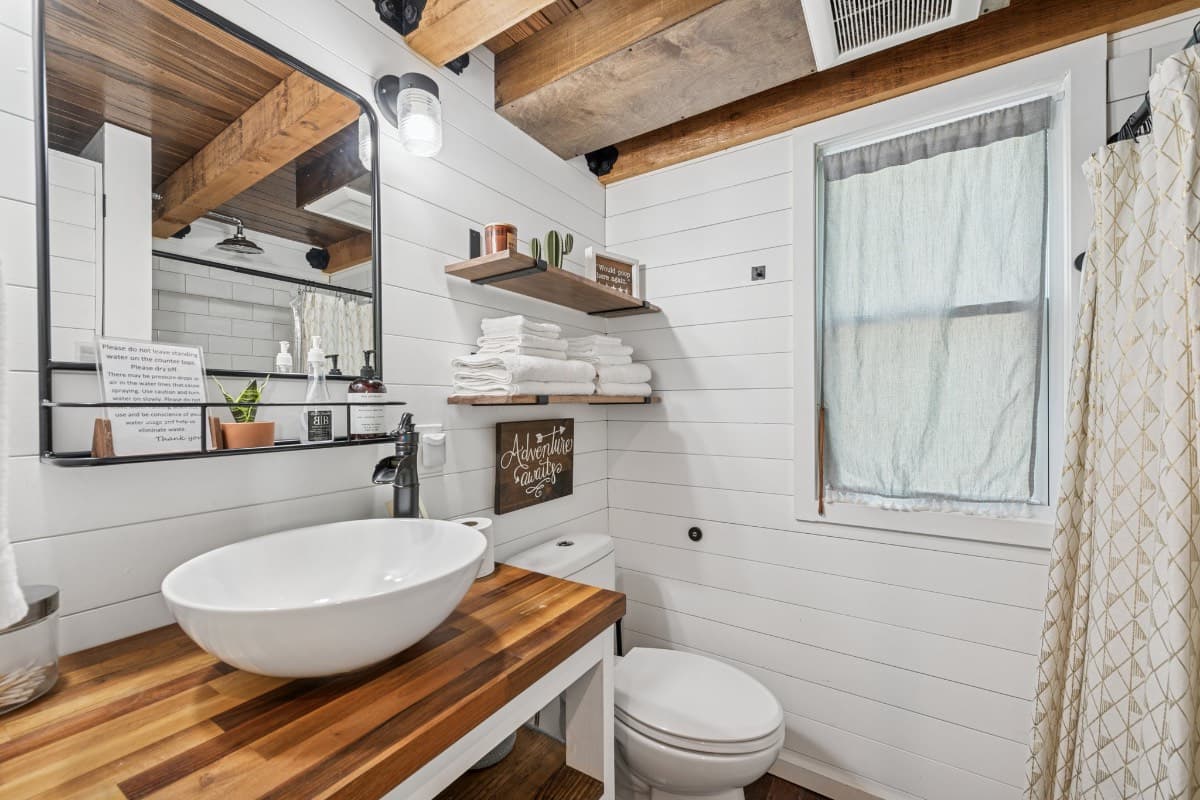 Custom Tiny House - Image 4