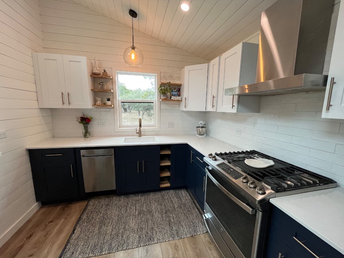 Custom 47’ Tiny Home - Image 3