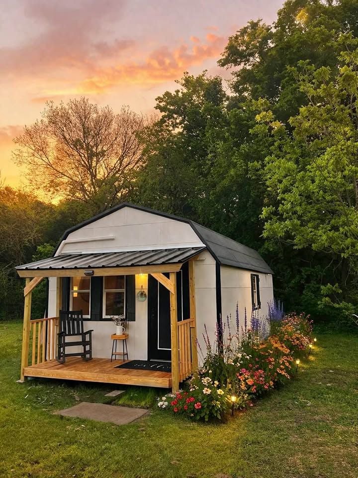 Beautiful New! 14x24 Modern Farmhouse Cottage Tiny Home w/ Loft! *Full Video Tour*