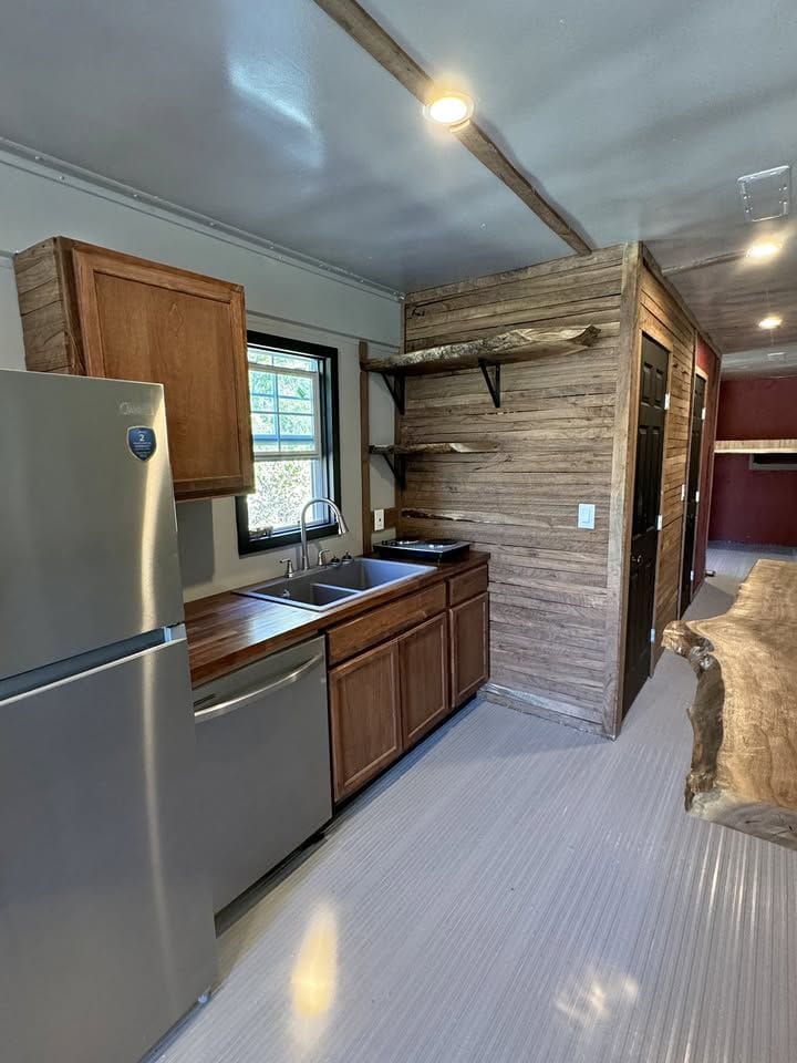 2024 Tiny Home Built in 18-Wheeler Reefer Container