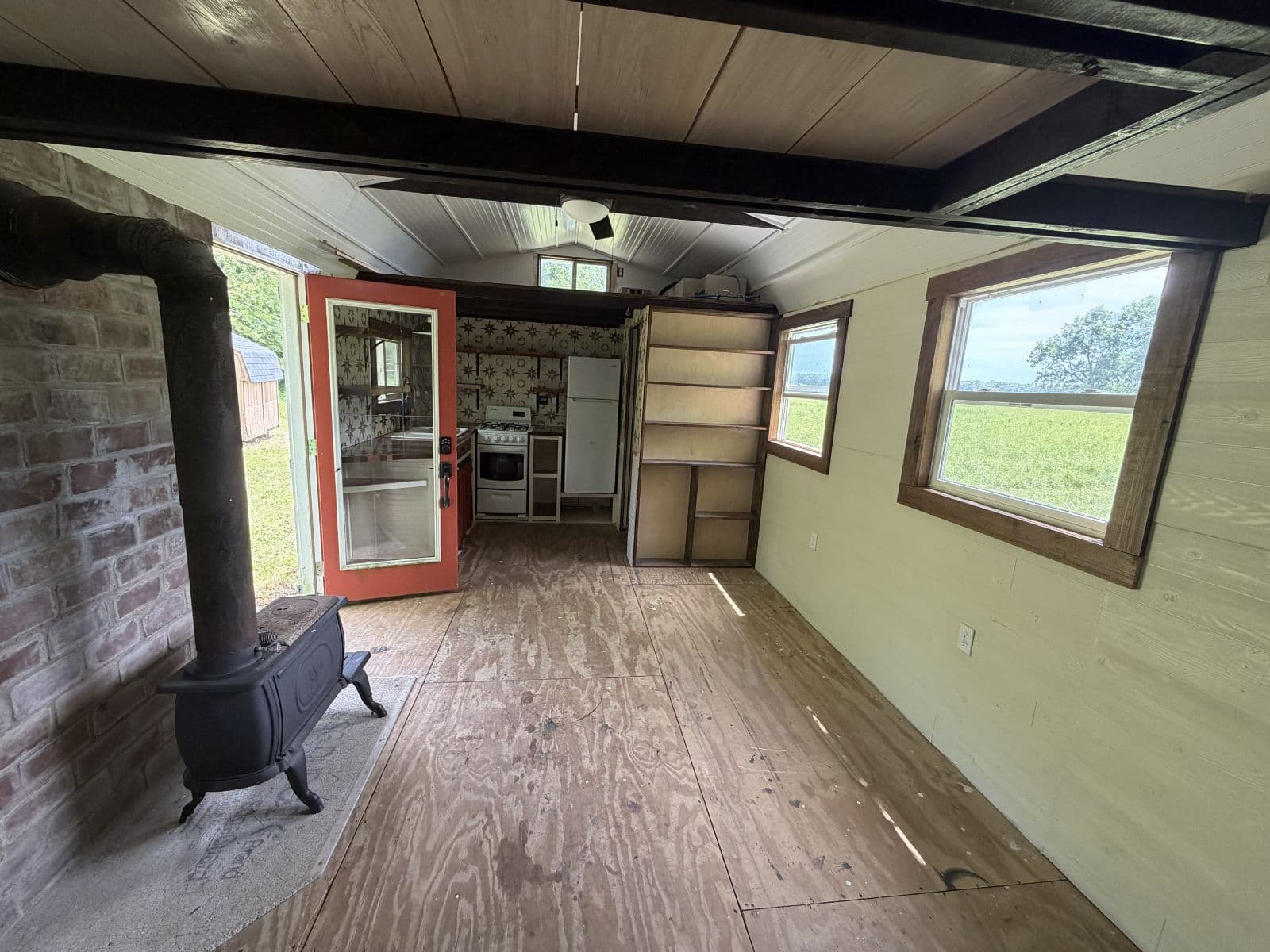 Off-Grid Tiny Home / Cabin 12' x 24' - Image 4