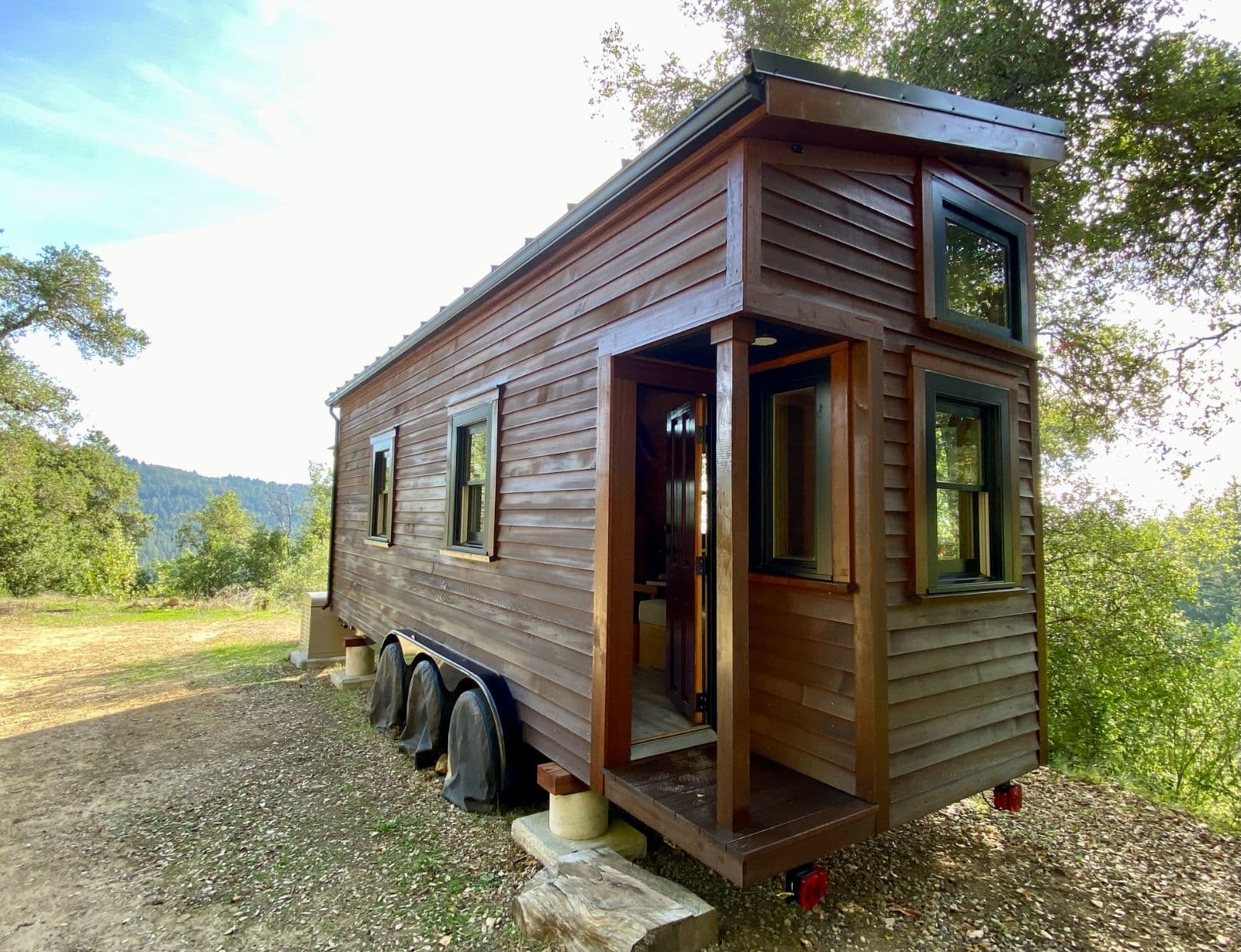 Custom Built 24ft Tiny House on Wheels