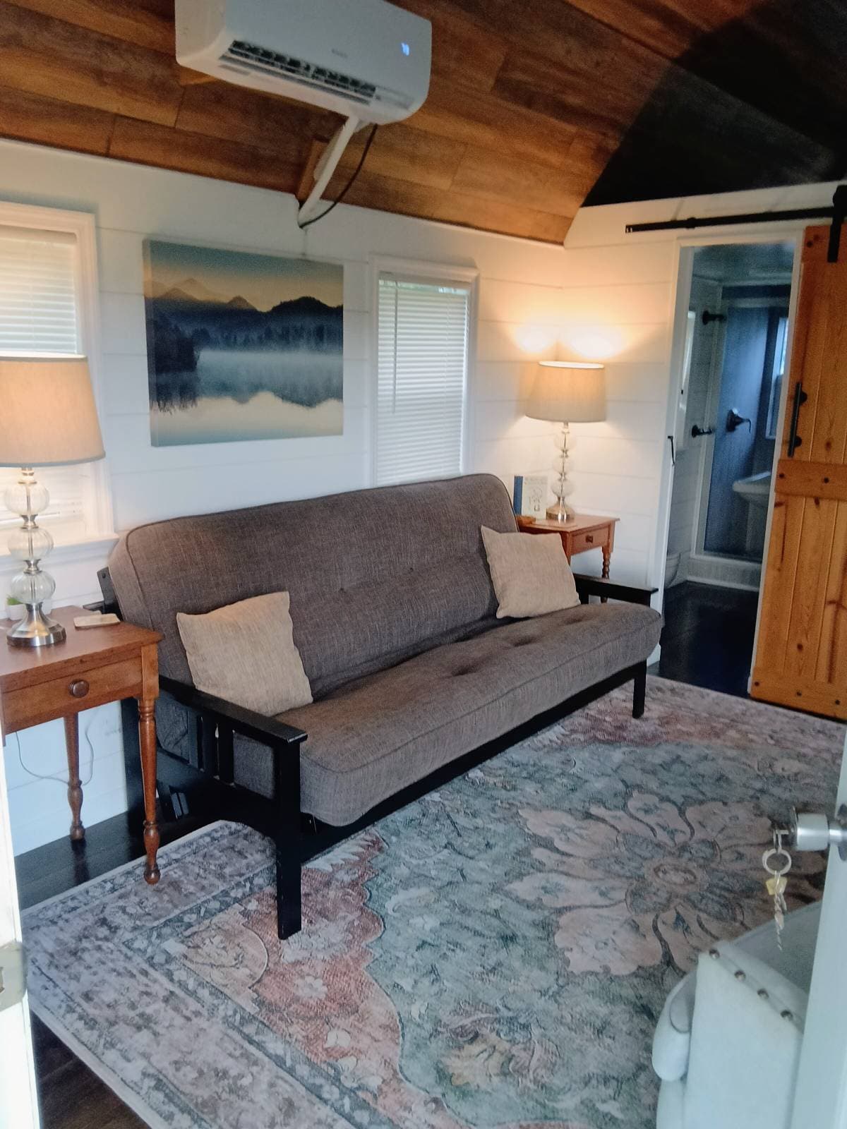 Luxury Custom Tiny Home On Wheels/ Fully furnished/ Move-in Ready/ 10'x34' - Image 3