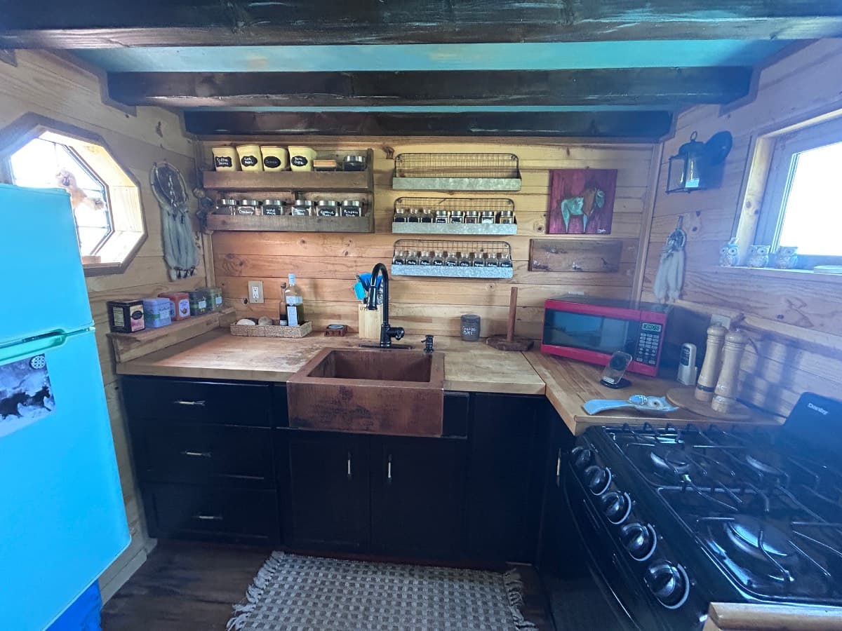 26' Custom-Built Tiny Home on Wheels — Heavy-Duty Construction — Ideal for Permanent Placement - Image 4
