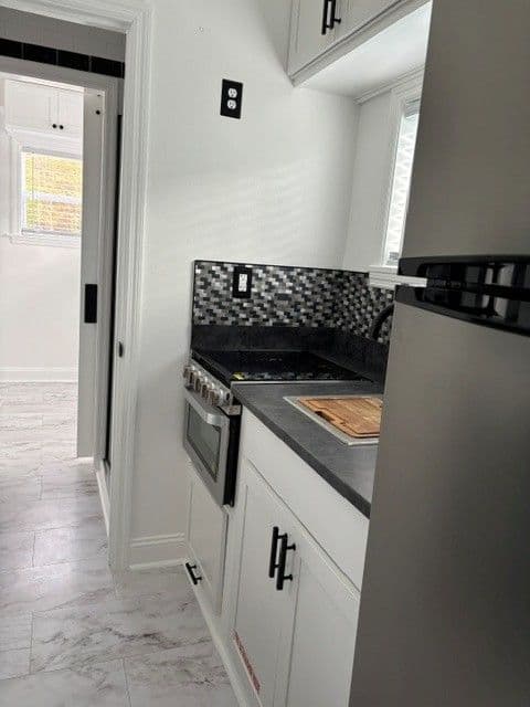 Luxury 22' Tiny House - Image 5