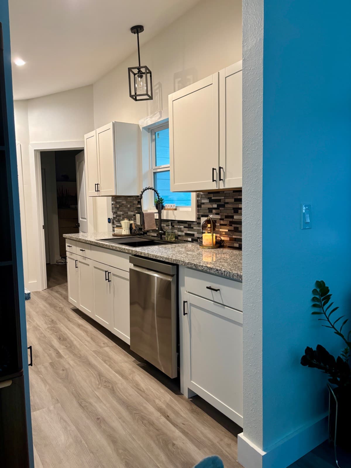 Cute and cozy 15x35 tiny home with an amazing porch! - Image 5