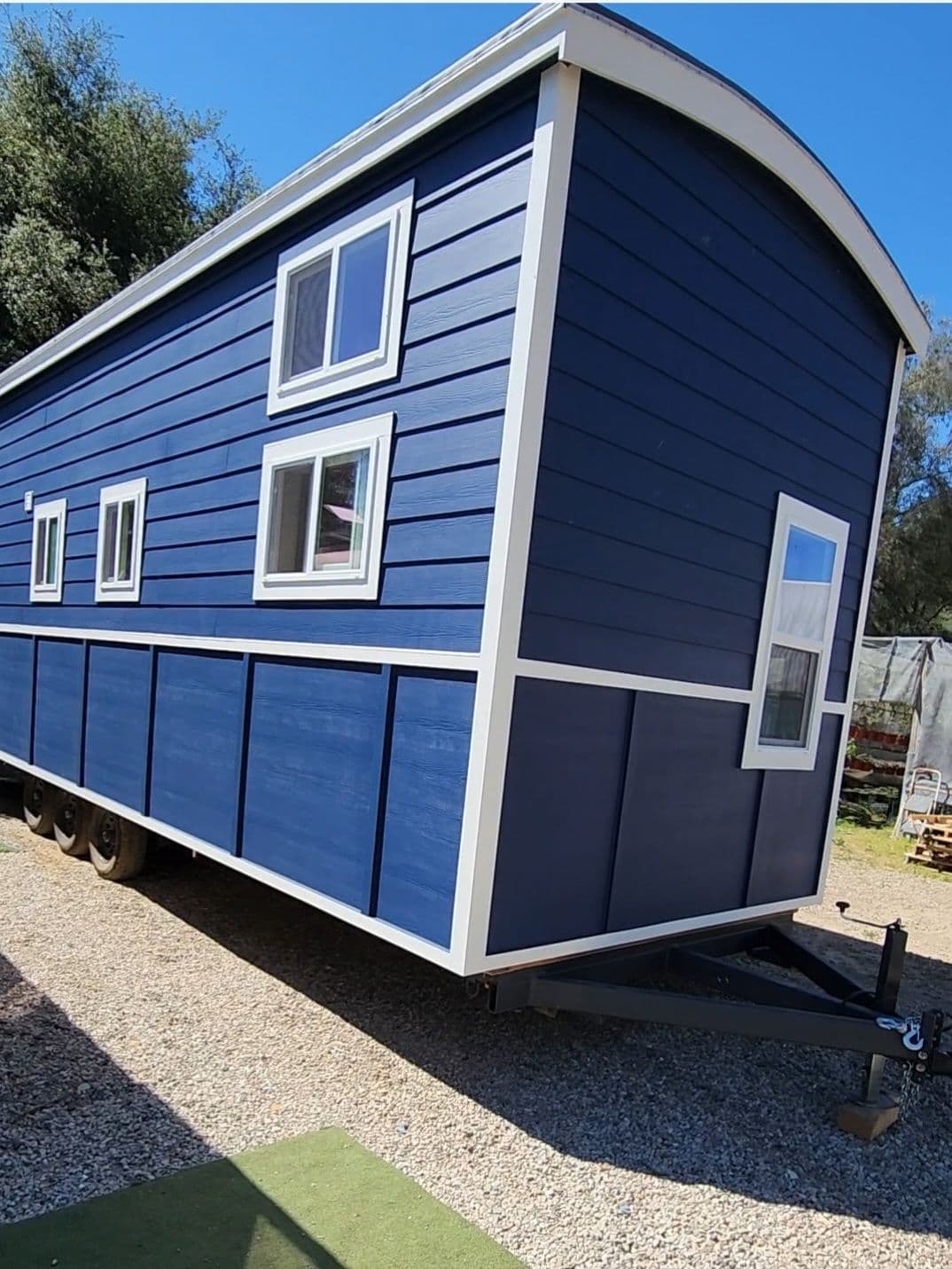 9 x 30 TINY HOUSE MODERN CARAVAN TURN KEY IDEAL FOR RENTAL UNIT OR ADU - Image 2