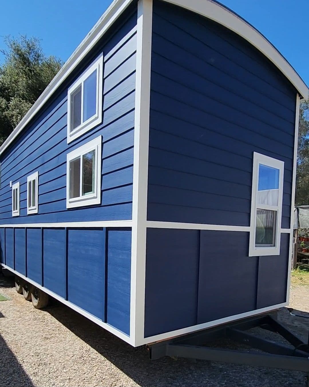 9 x 30 TINY HOUSE MODERN CARAVAN TURN KEY IDEAL FOR RENTAL UNIT OR ADU - Image 4