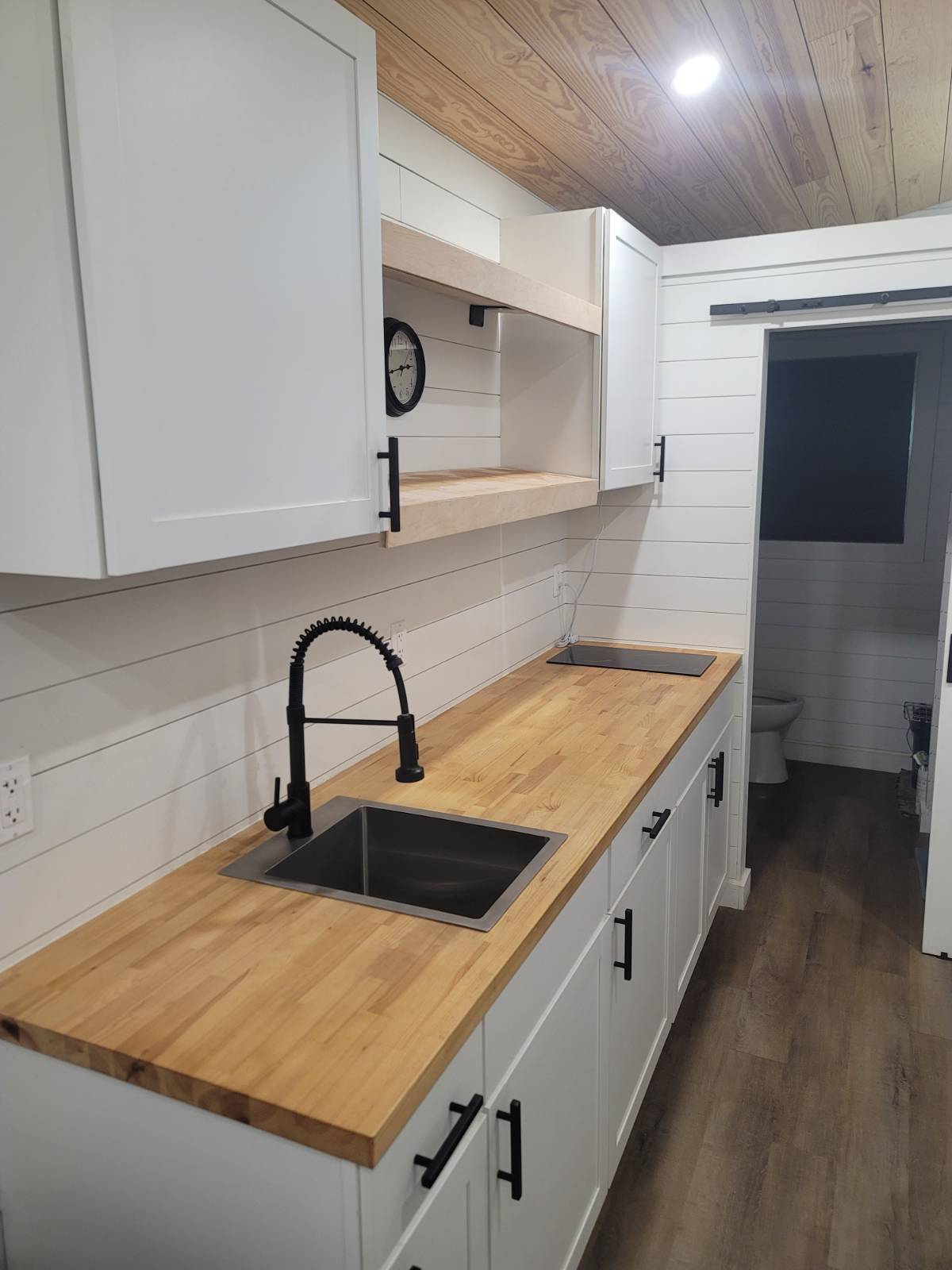 28' Turnkey or Transport THOW - Image 4