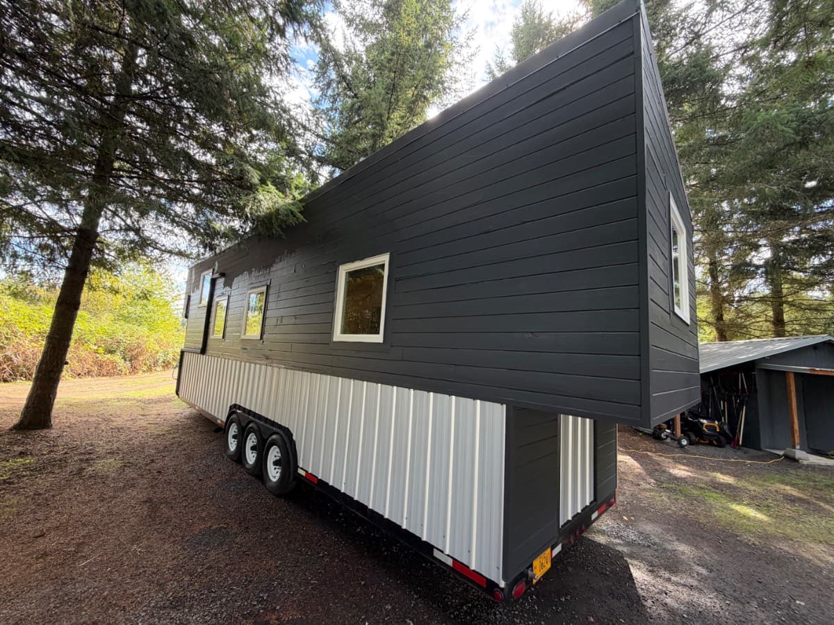 Custom Tiny House on Wheels - Image 3