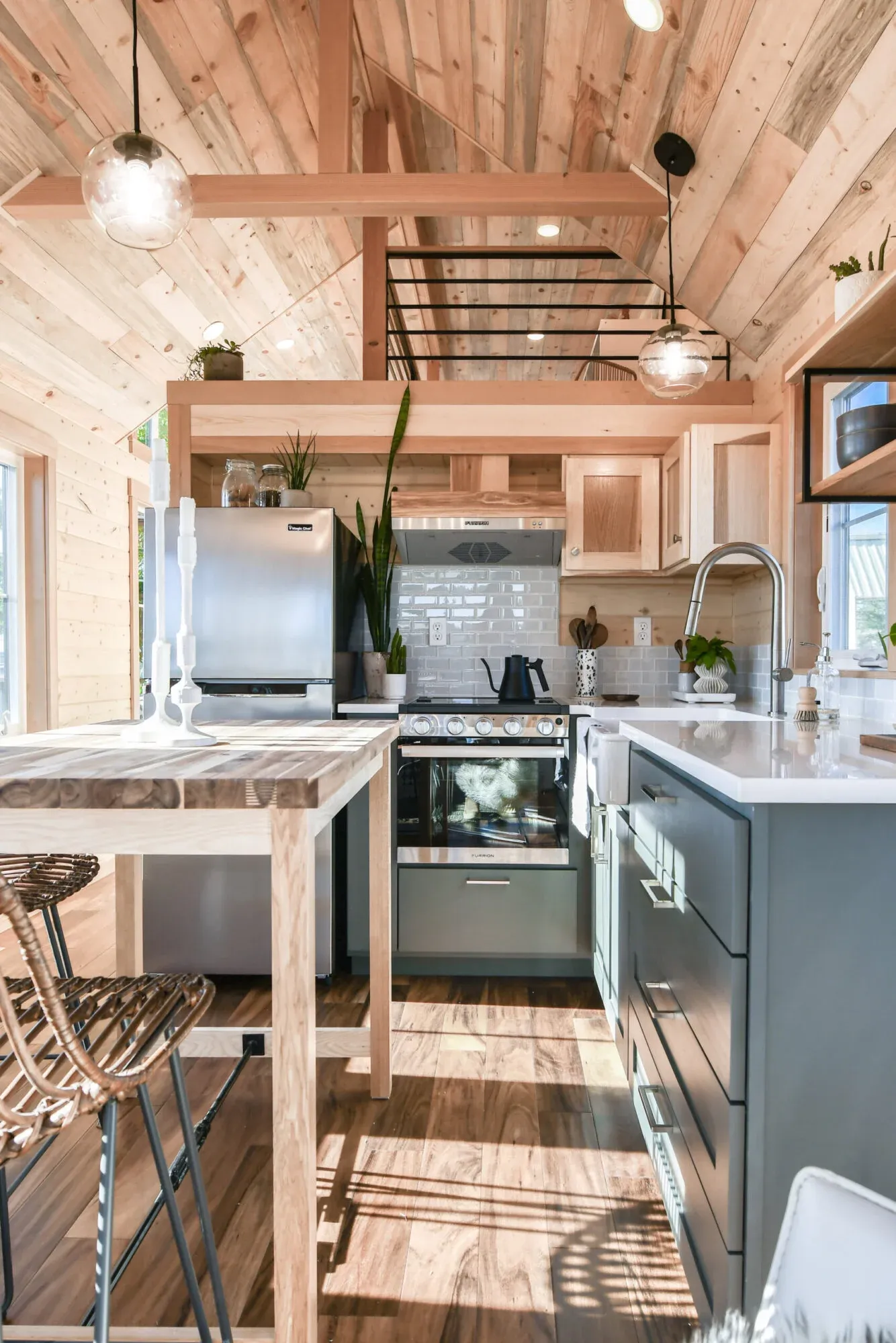 Villa Max by Tru Form Tiny - Image 3