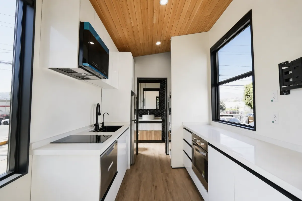 Clever 1 Lite by Clever Tiny Homes - Image 3