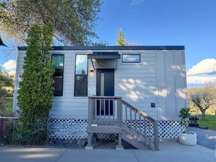 Forever 24' Studio by Forever Tiny Homes