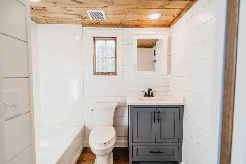 Denali Bunkhouse by Timbercraft Tiny Homes - Image 5