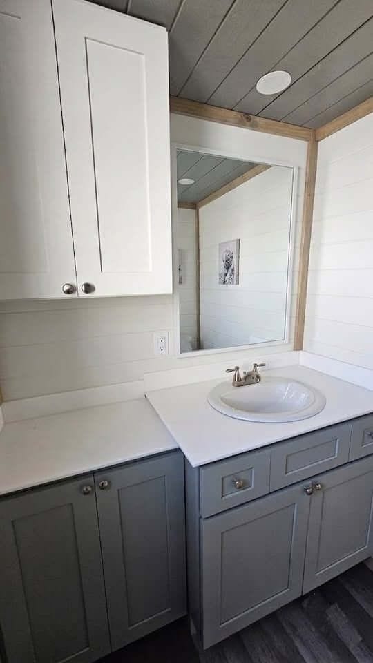 The R&R — Available Now by Tiny Home Depot - Image 3