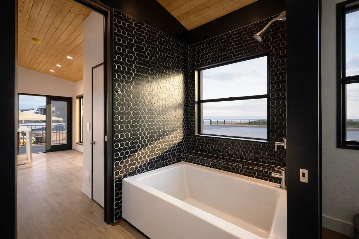 Clever 1 Lux by Clever Tiny Homes - Image 3