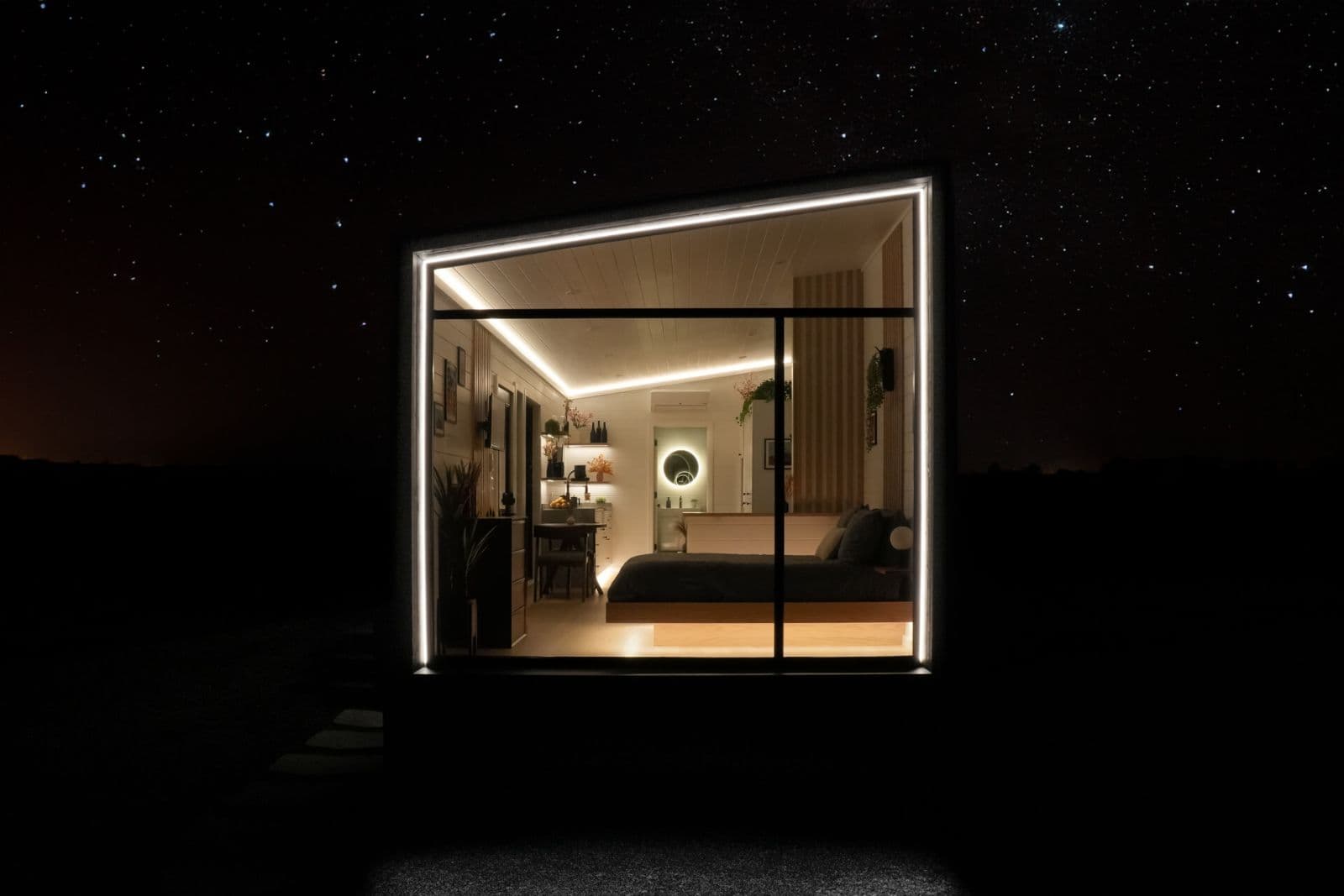 Luna by New Frontier Design - Image 2