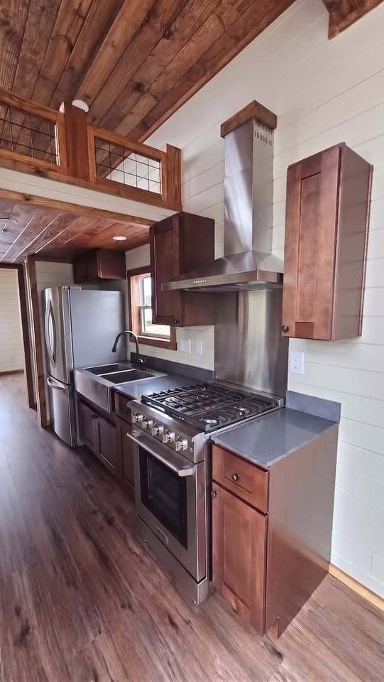 The Skyview by Tiny Home Depot - Image 3