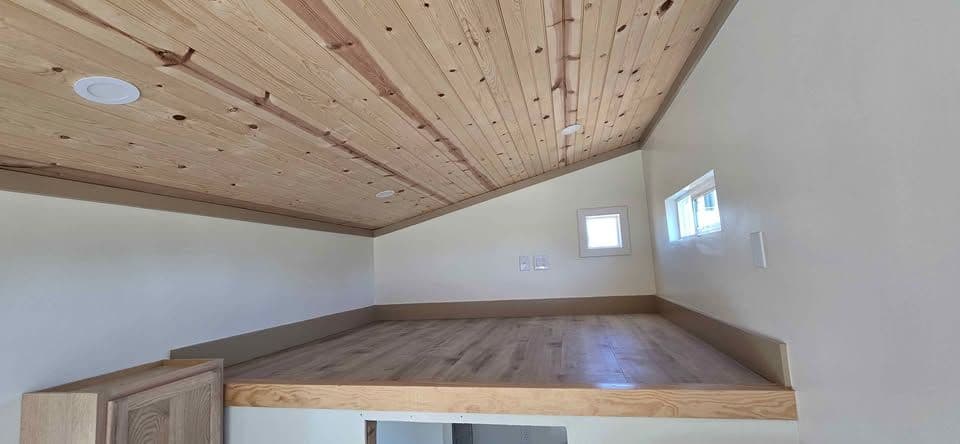 8.5x22 Tiny House on Wheels with Loft, 240 sq ft in Stockton, CA - Image 3