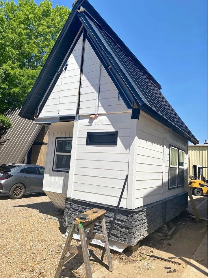 Tiny House Reassemble 300 sqft - Image 2