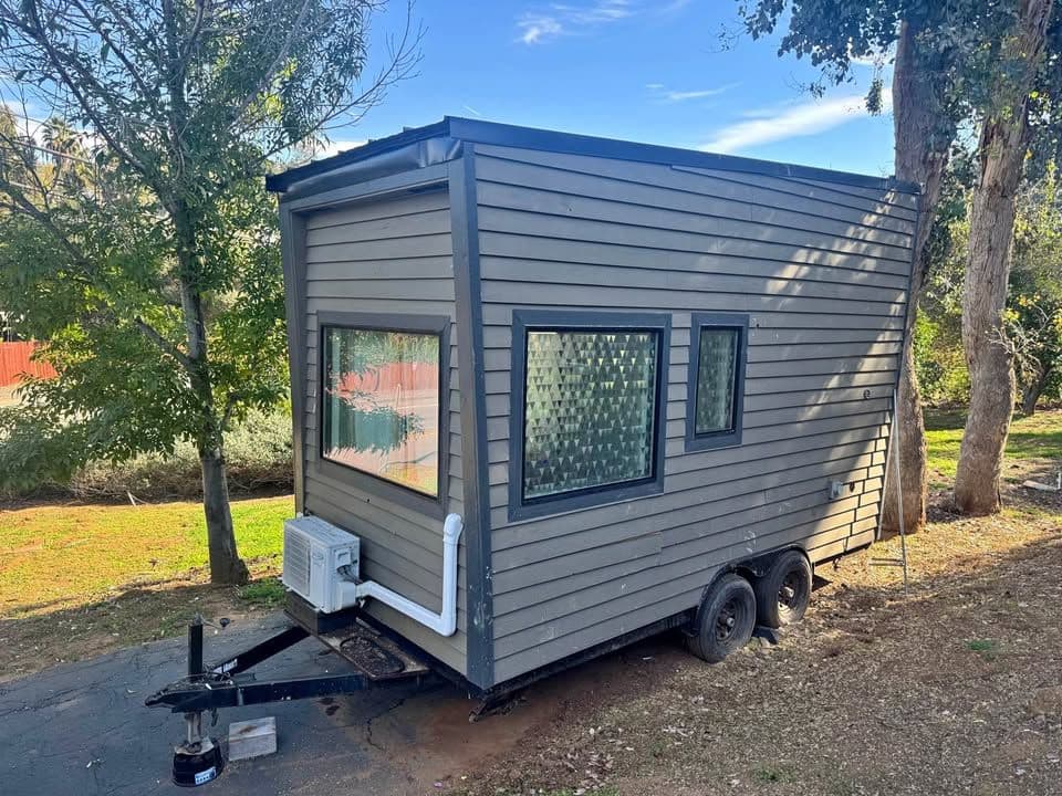 2021 16ft Tiny home on trailer- complete conversion