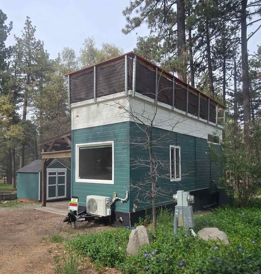 Tiny Home On Wheels with Roof Top, Full Size Tub and so much more!