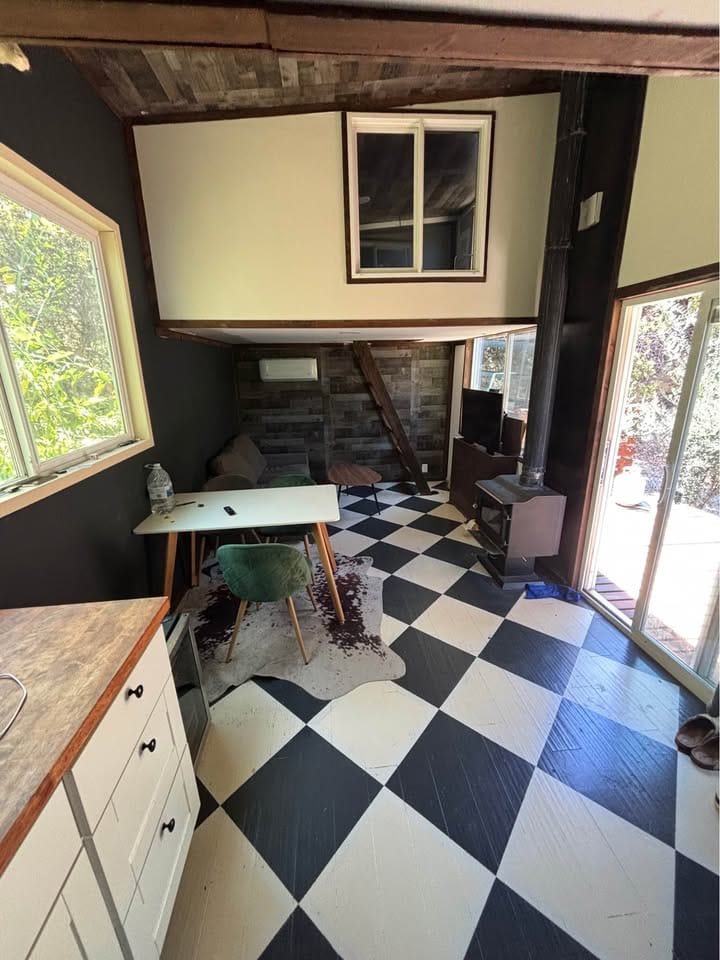 32ft Solar-Powered Tiny House on Wheels - Image 2