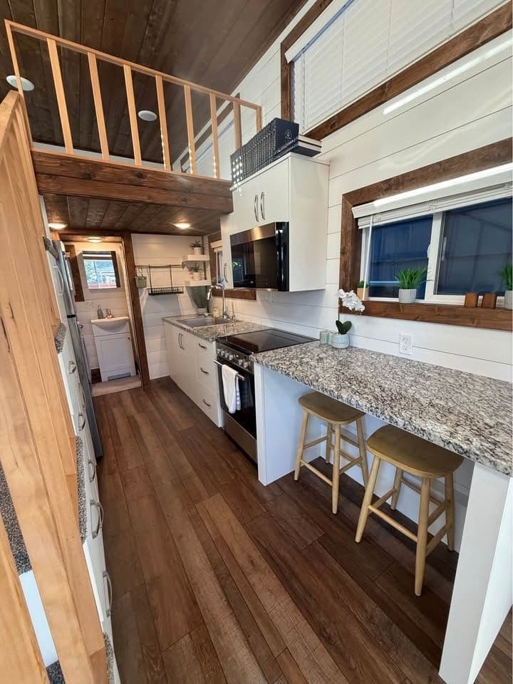24 ft Tiny Home on Wheels with Loft, 204 sq ft in Kent, WA - Image 2