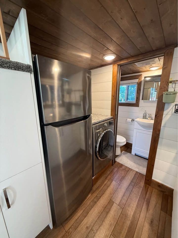 24 ft Tiny Home on Wheels with Loft, 204 sq ft in Kent, WA - Image 4