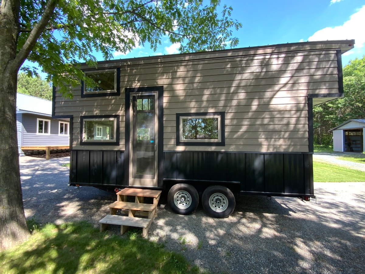 PICKNELL’S Tiny Homes on Wheels