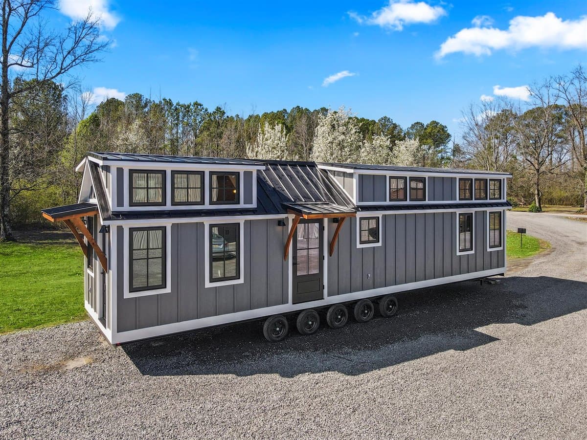 Timbercraft Tiny Homes