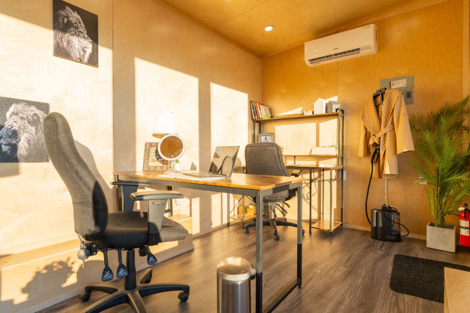 16ft Backyard Office with Panoramic Windows, Natural Wood Interior, and Modern Upgrades - Image 4