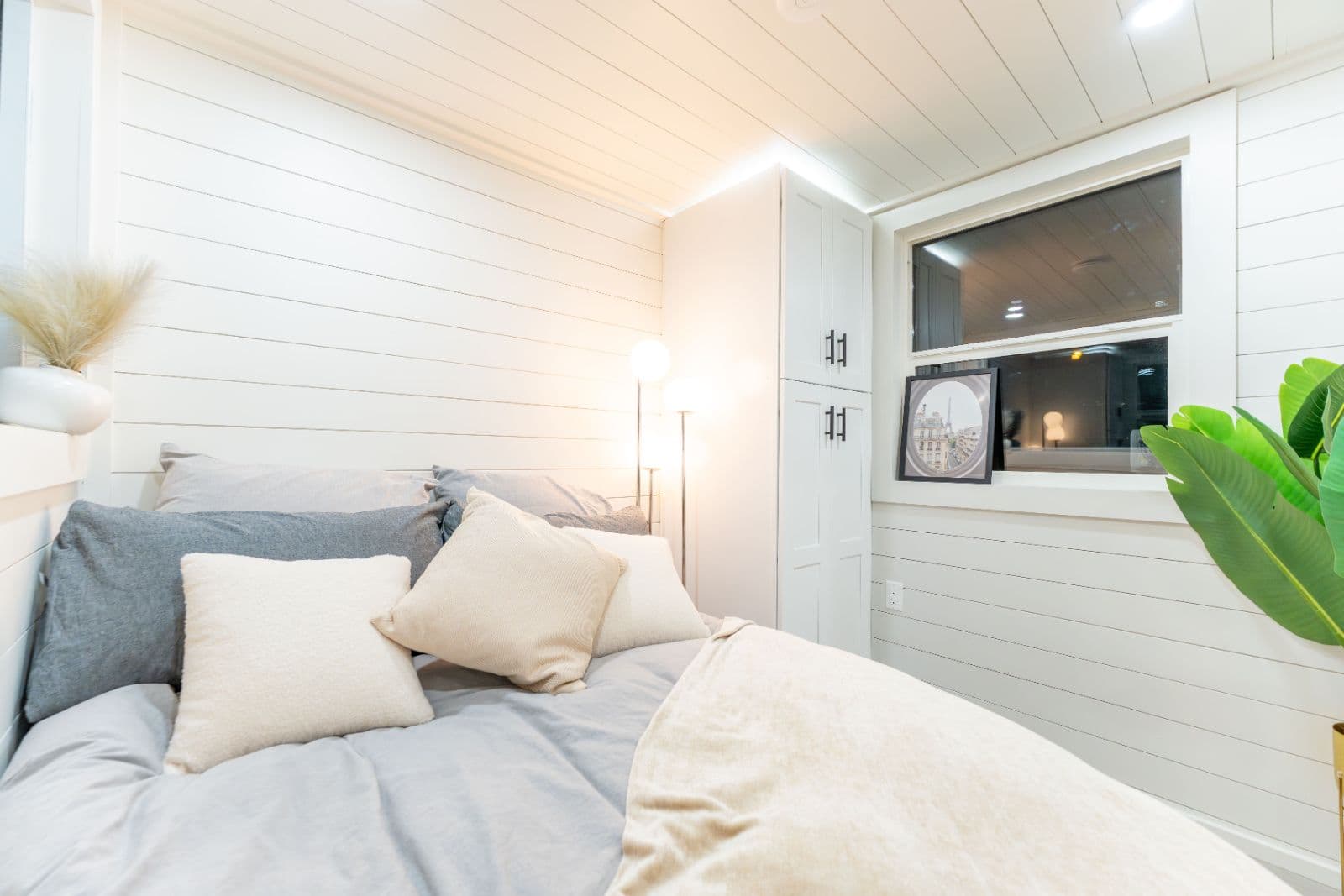 Premium 24' Tiny Home with First-Floor Bedroom, Full Kitchen, and Designer Finishes | Avalon 24' - Image 4