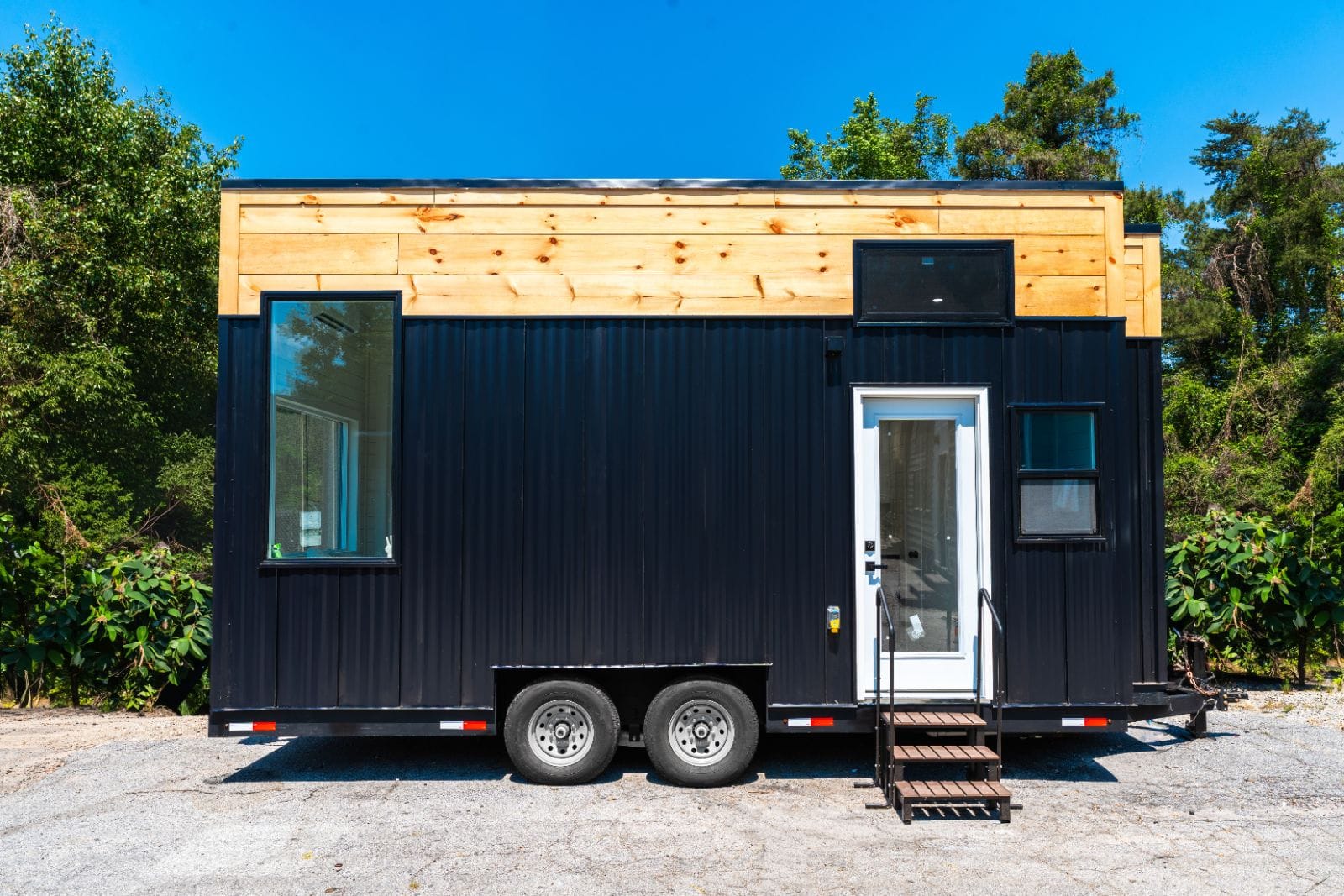 Modern Tiny Home with Upgraded 20-Foot Layout, Loft, and Premium Exterior Finishes | Sora 20'