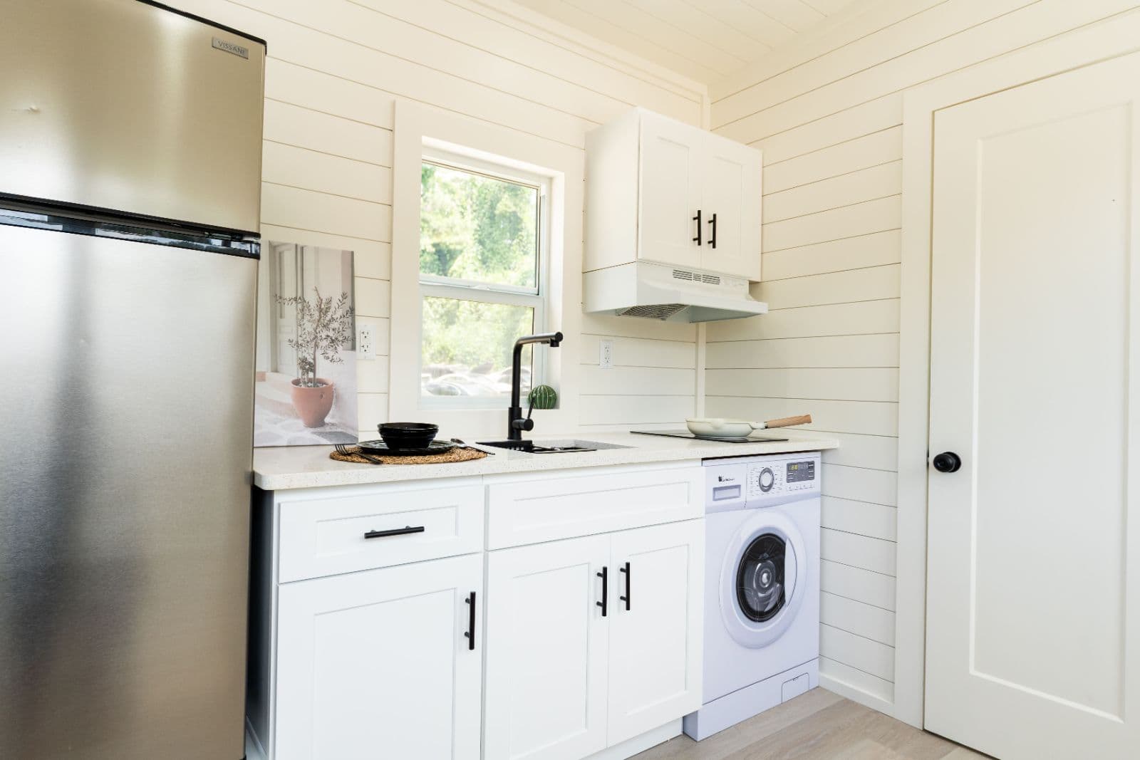 Compact Single-Level 20' Tiny Home with Full Kitchen and Bathroom | Fairfax 20' - Image 4